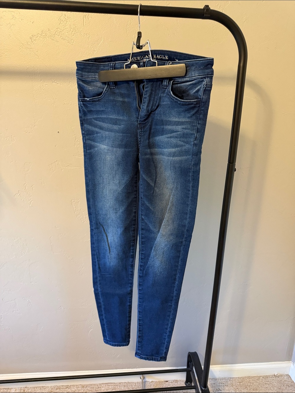 American Eagle Outfitters Women's Dark Blue Skinny Jeans